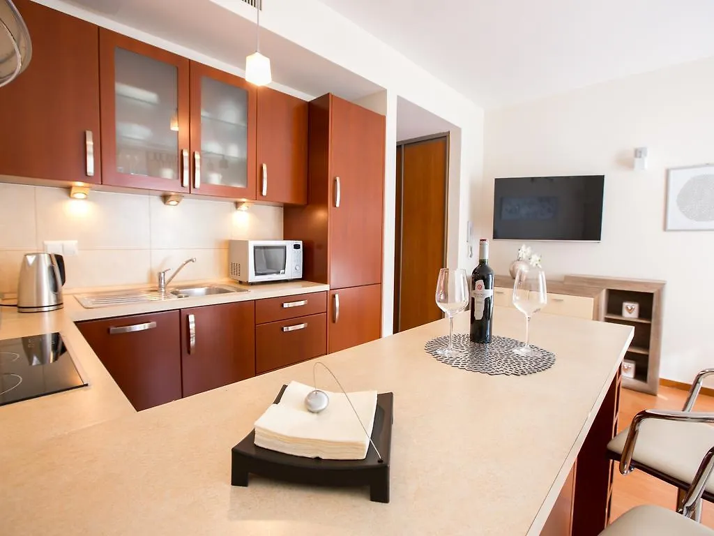 AR Apartments - Angel Center Kraków Polónia