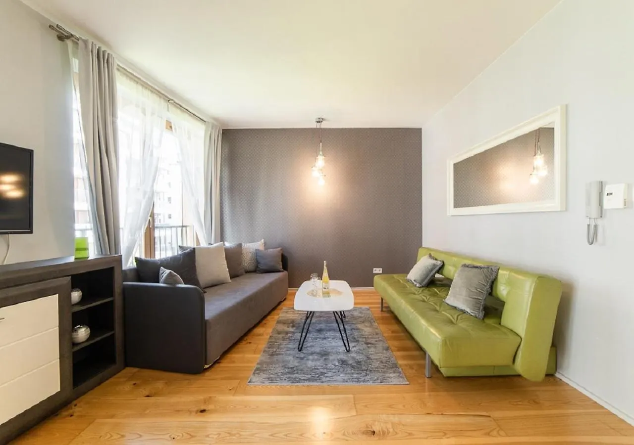 AR Apartments - Angel Center Kraków Polónia